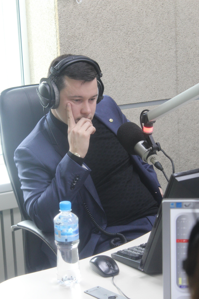 Гость студии "Болгар радиосы" председатель Татарстанского регионального отделения Общероссийской общественной организации "Ассоциация юристов России" Ильнар Гирфанов