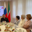 "Сез – безнең төп яклаучы": Рөстәм Миңнехановтан киләсе сайлауларда катнашуны сорадылар